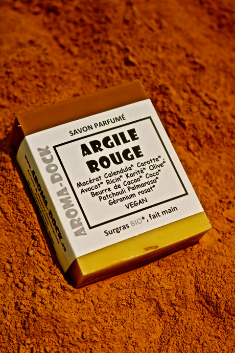 Pourquoi le savon à l'argile rouge est-il un choix idéal pour un cadeau de la Saint-Valentin