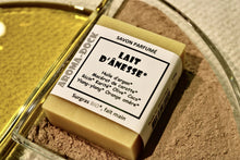 Charger l&#39;image dans la galerie, Savon Lait d&#39;Anesse parfumé
