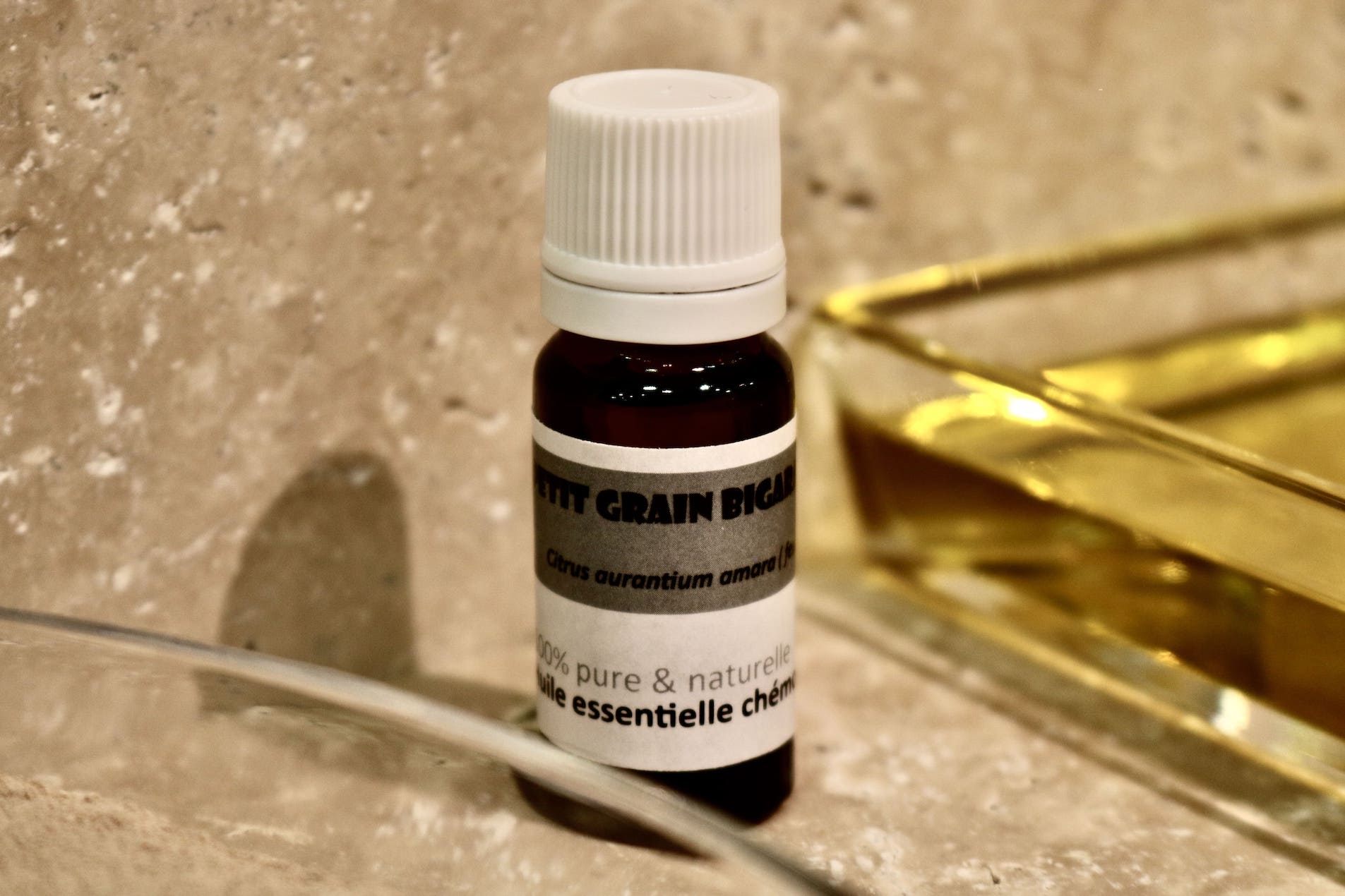 Huile essentielle Petit Grain Bigaradier bio 10ml Aroma-Dock relaxante et équilibrante